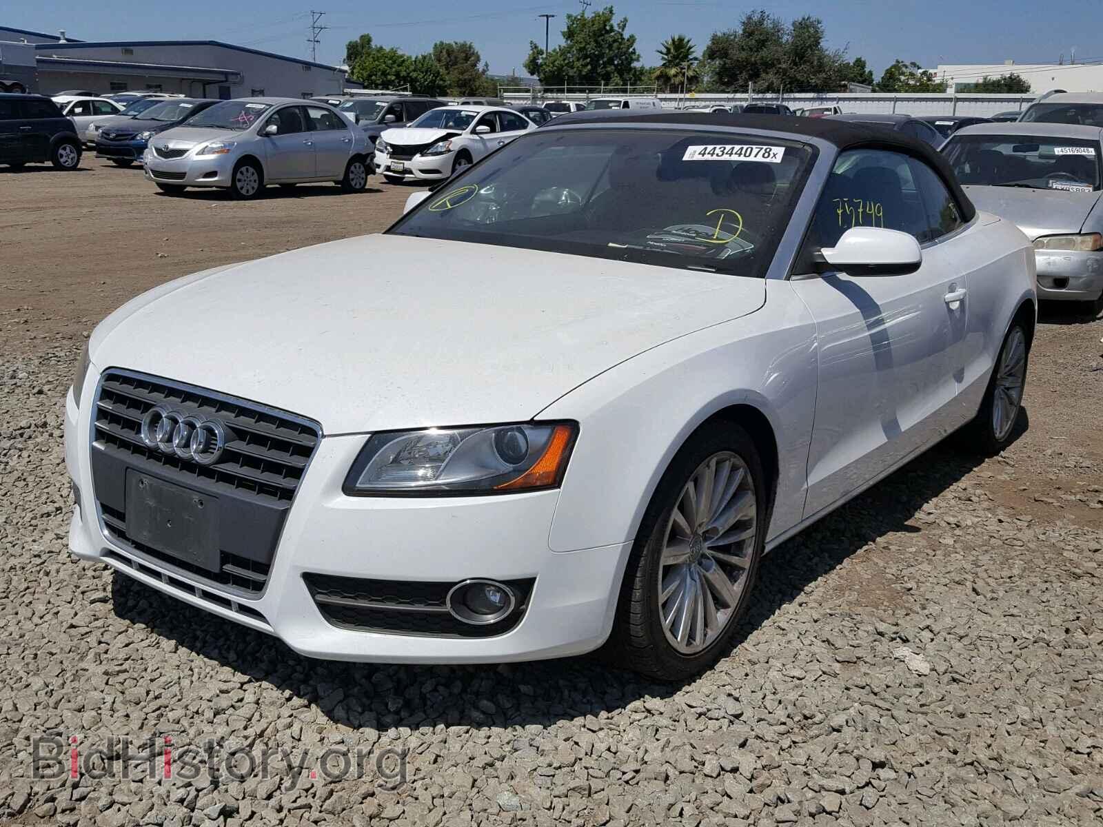 2012 AUDI A5 PREMIUM - VIN: WAUAFAFH9CN008401 - Фото 2