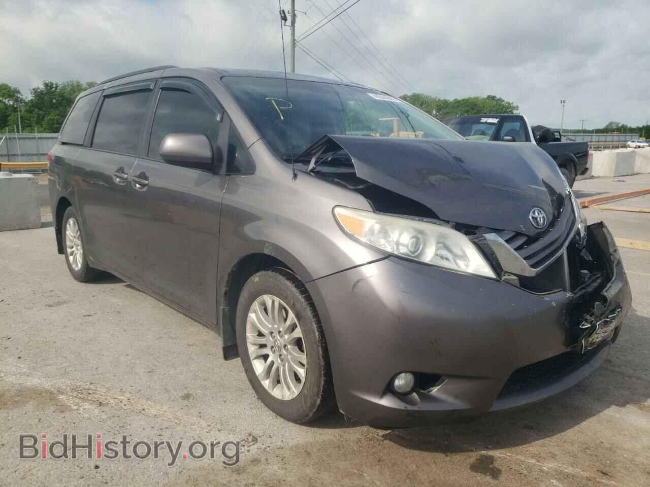 Photo 5TDYK3DC9CS260689 - TOYOTA SIENNA 2012