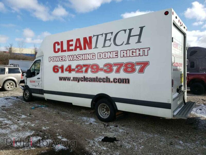 2021 Ford TRANSIT (VIN 1FDWU6PGXMKA08018) — photo 2 of 13