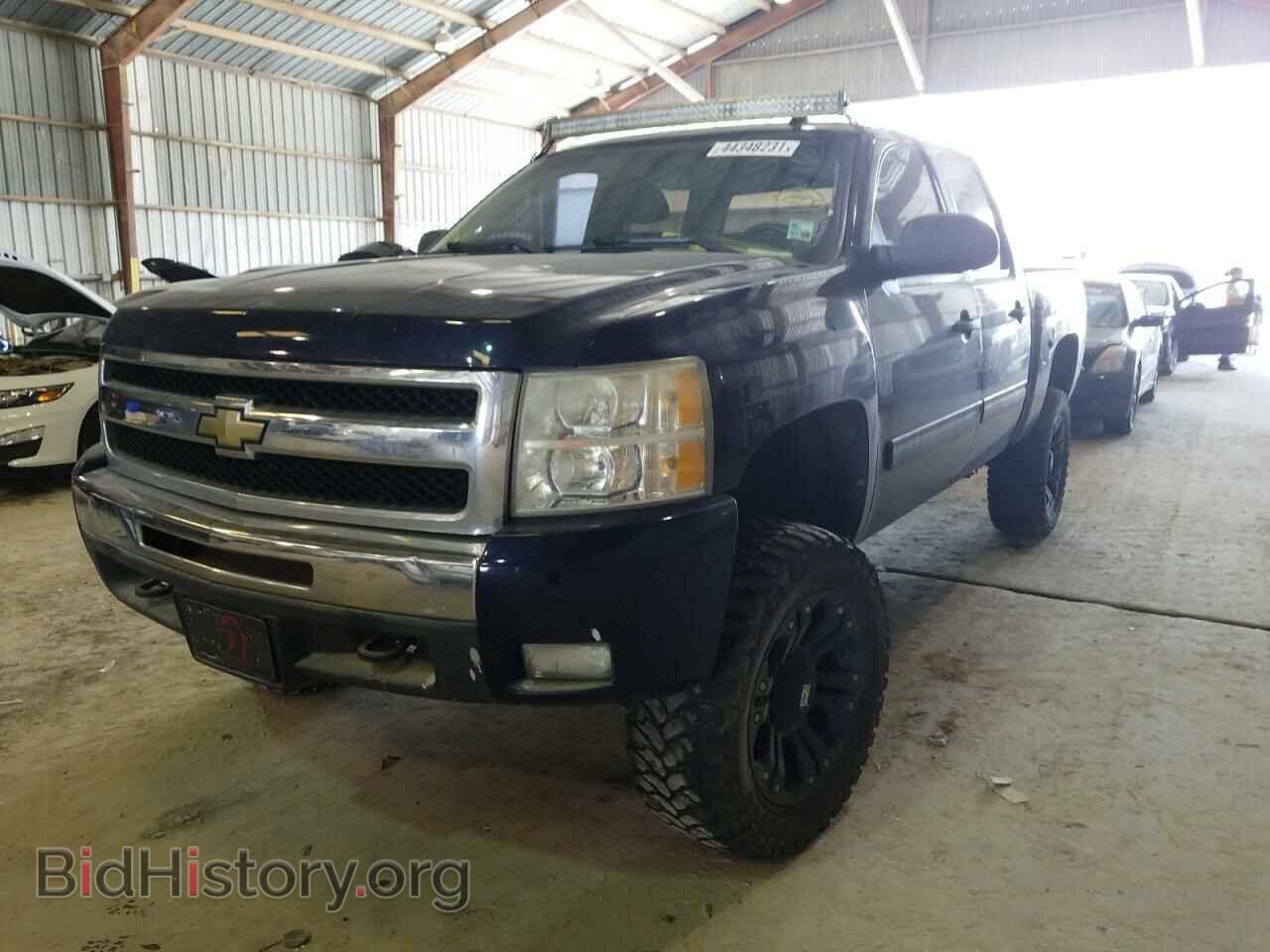 2011 CHEVROLET SILVERADO - VIN: 3GCPKSE32BG288657 - Фото 2