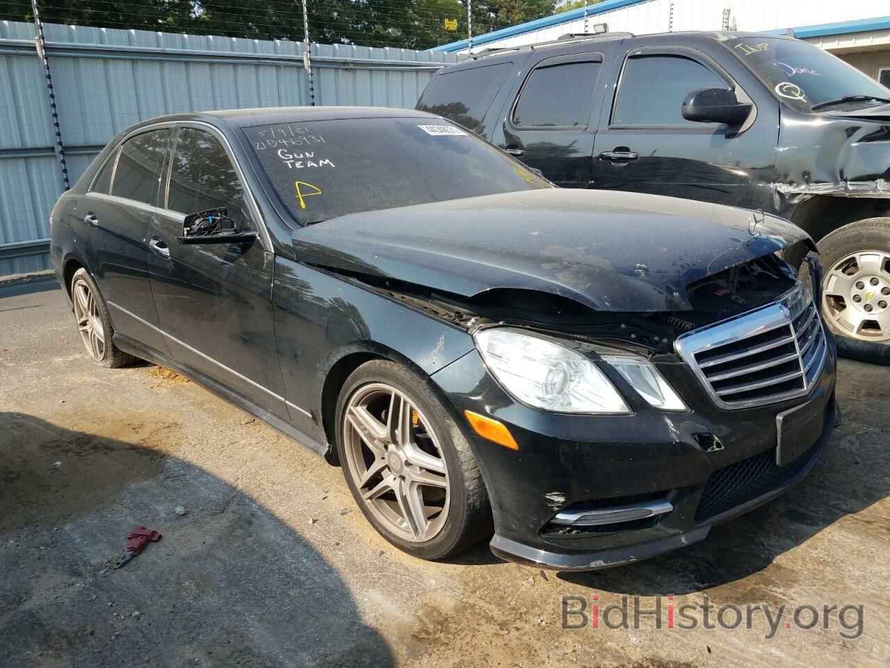 Photo WDDHF8JB0DA733610 - MERCEDES-BENZ E-CLASS 2013