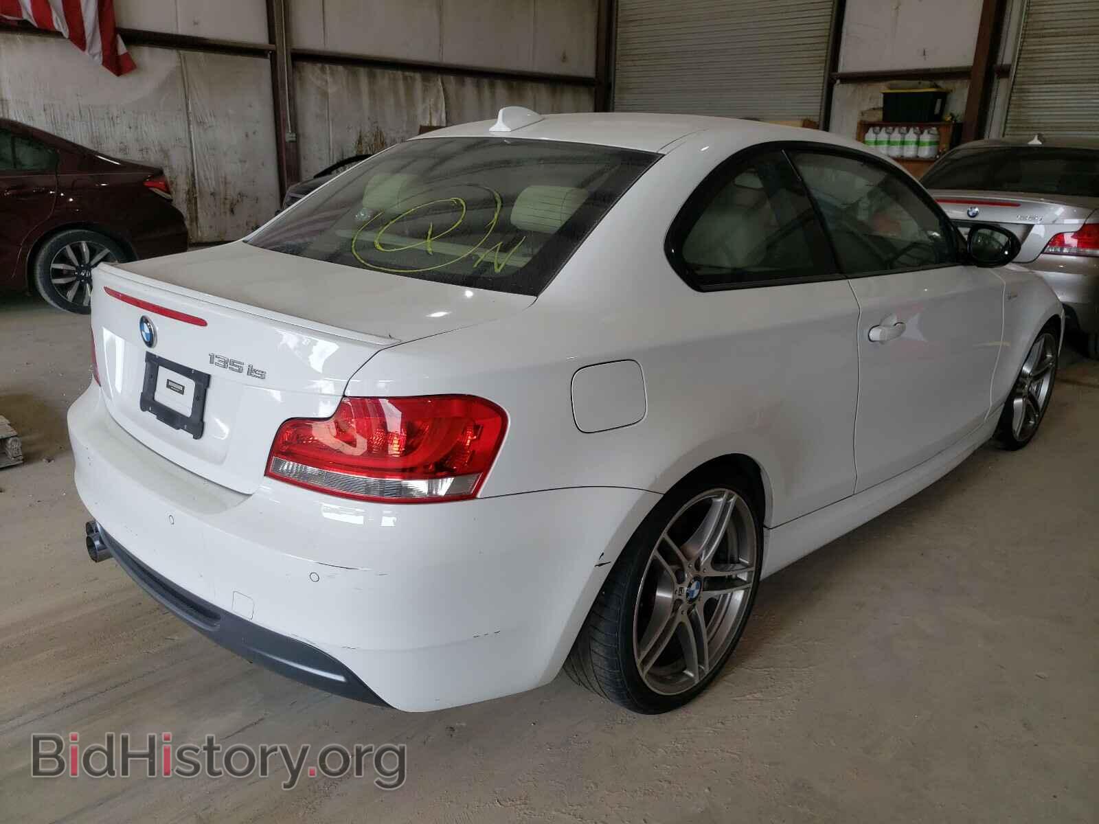2013 BMW 1 SERIES - VIN: WBAUC9C56DVY60057 - Фото 4