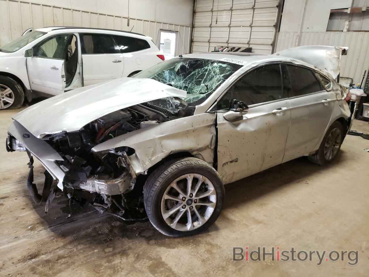 Photo 3FA6P0MU7KR121460 - FORD FUSION 2019