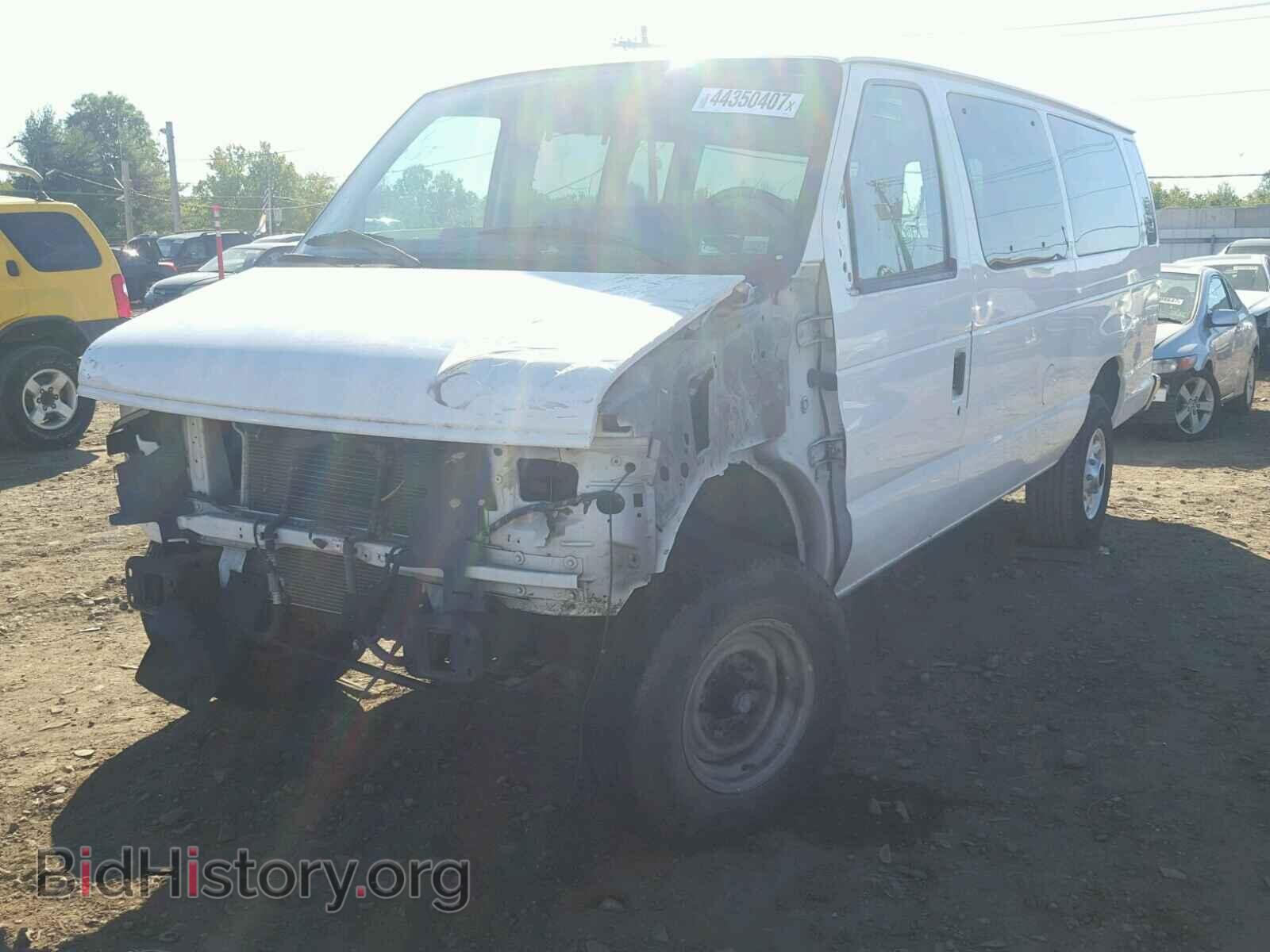 2010 FORD ECONOLINE - VIN: 1FBSS3BL3ADA54547 - Фото 2