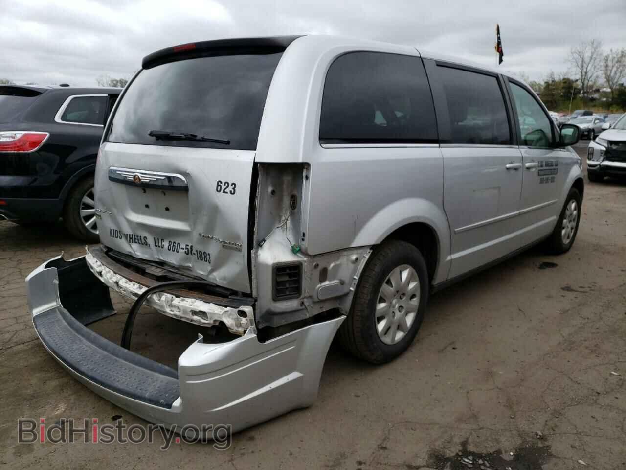 2010 CHRYSLER MINIVAN - VIN: 2A4RR4DE3AR304855 - Photo 4