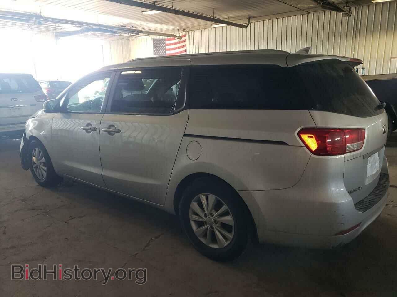 2018 KIA All Models - VIN: KNDMB5C19J6385943 - Фото 2