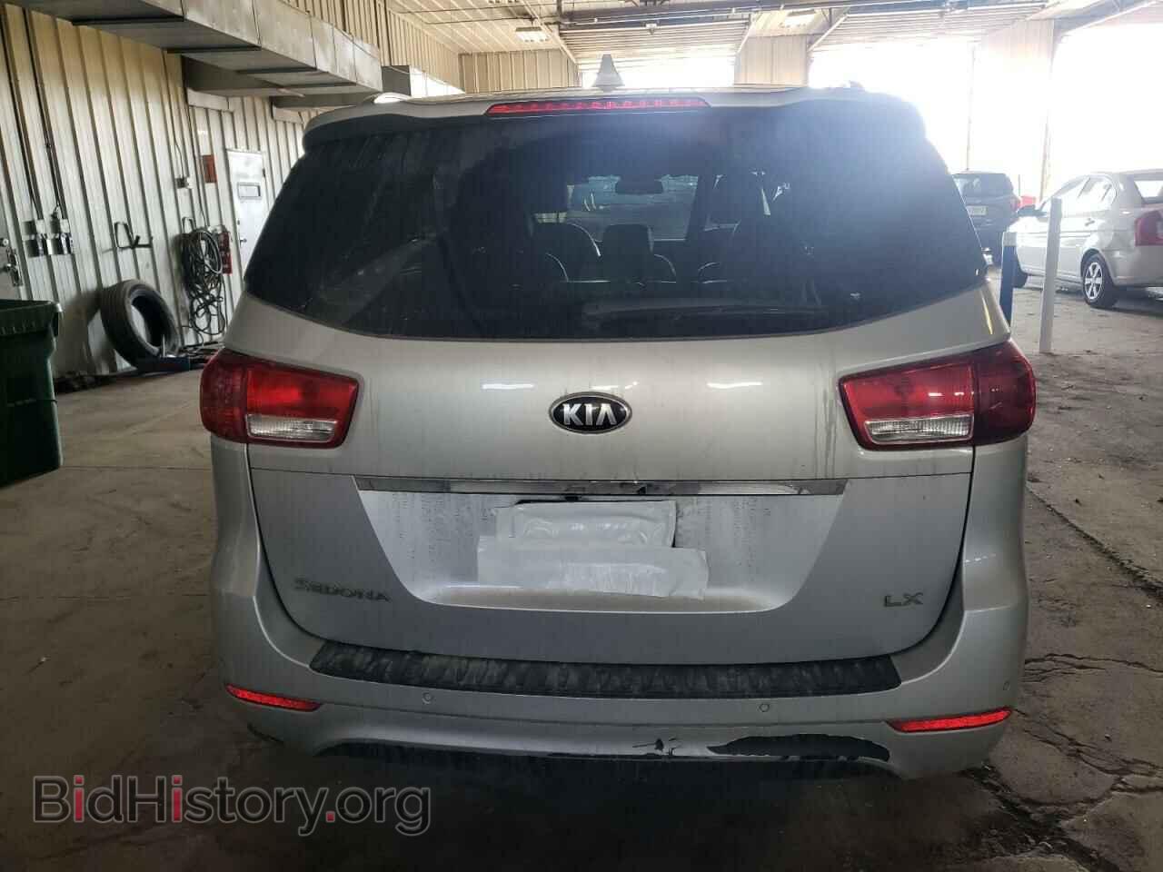 2018 KIA All Models - VIN: KNDMB5C19J6385943 - Фото 6