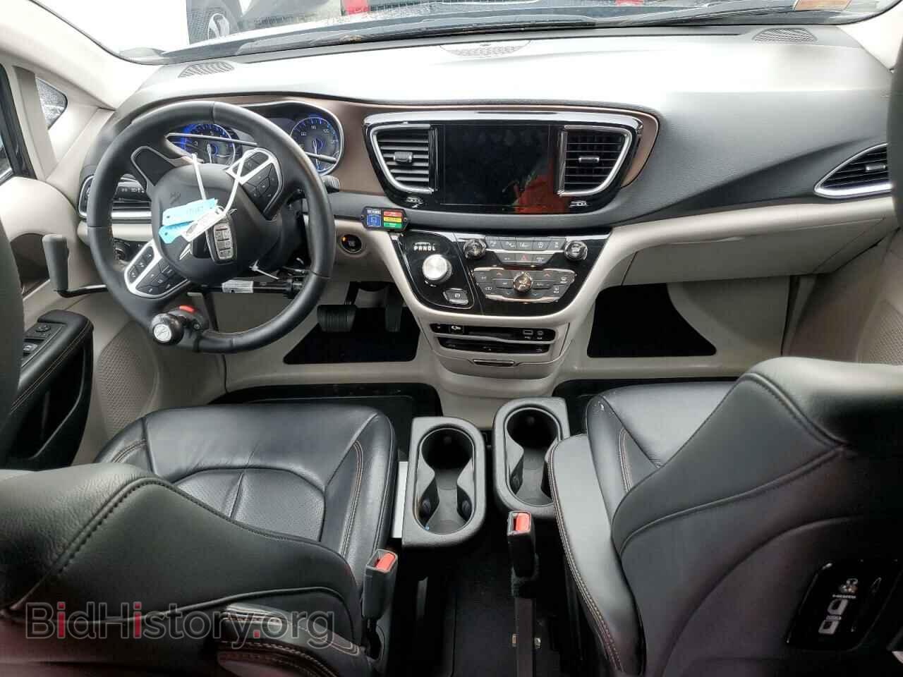 2018 CHRYSLER PACIFICA - VIN: 2C4RC1EG2JR168126 - Photo 8