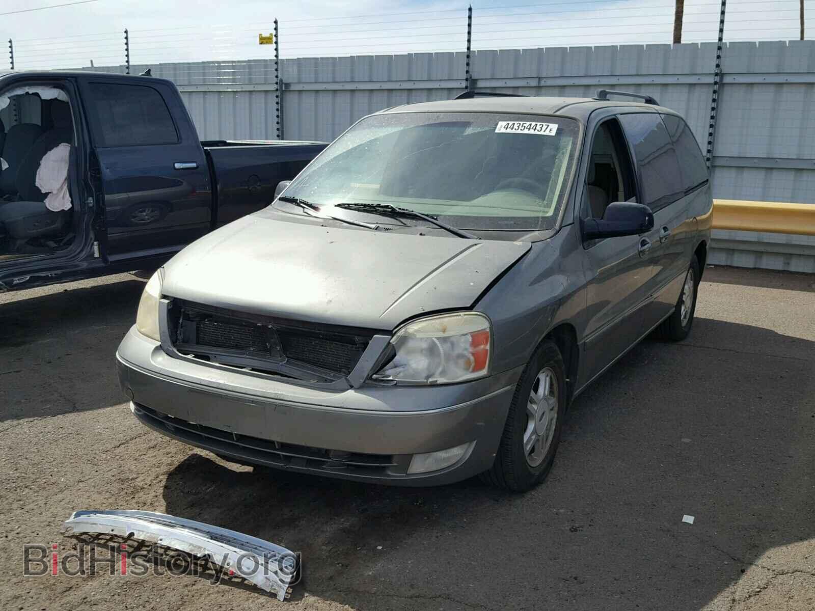 2006 FORD FREESTAR - VIN: 2FMZA52216BA42776 - Фото 2