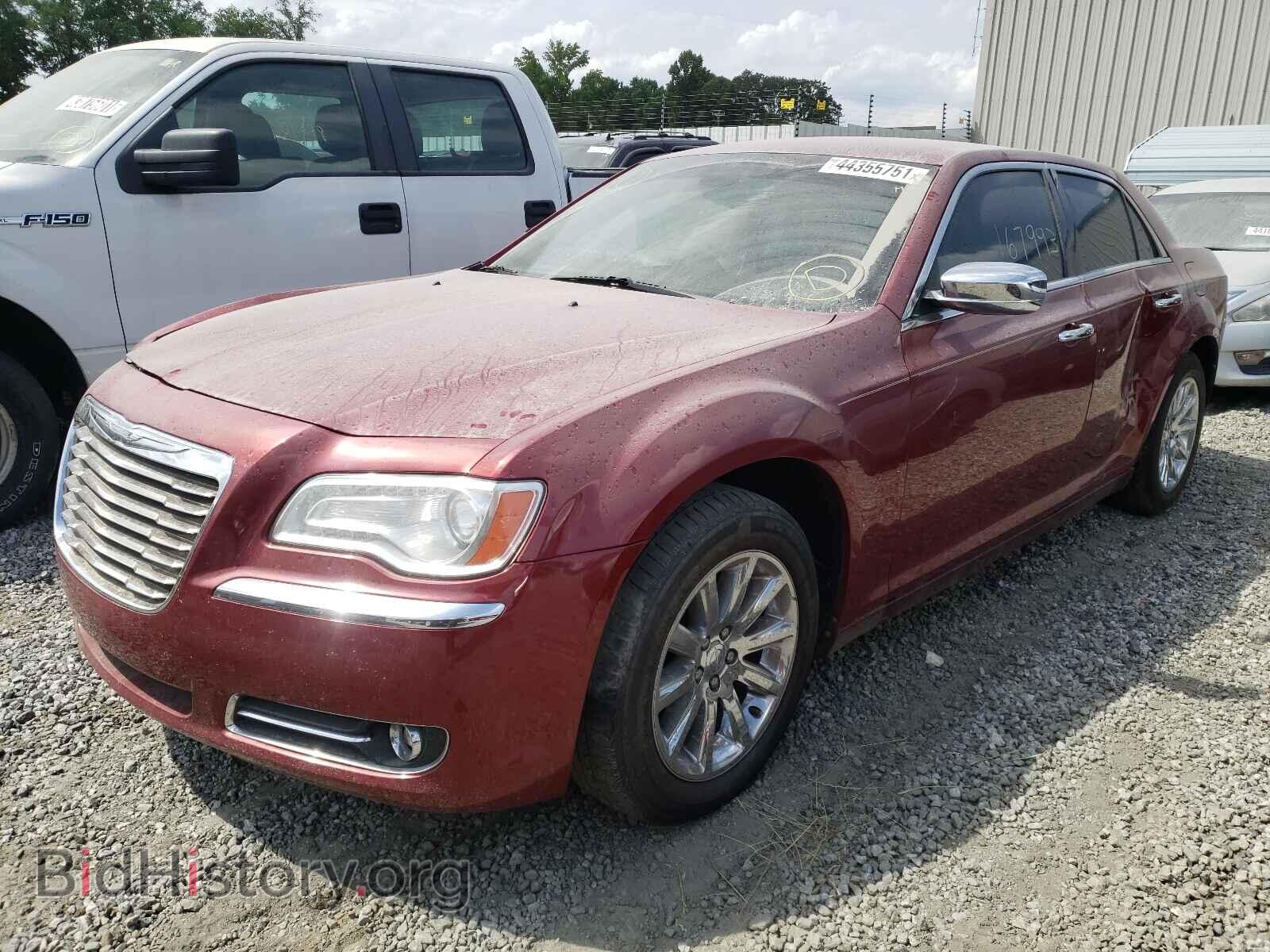 2011 CHRYSLER 300 - VIN: 2C3CA6CT2BH538480 - Фото 2