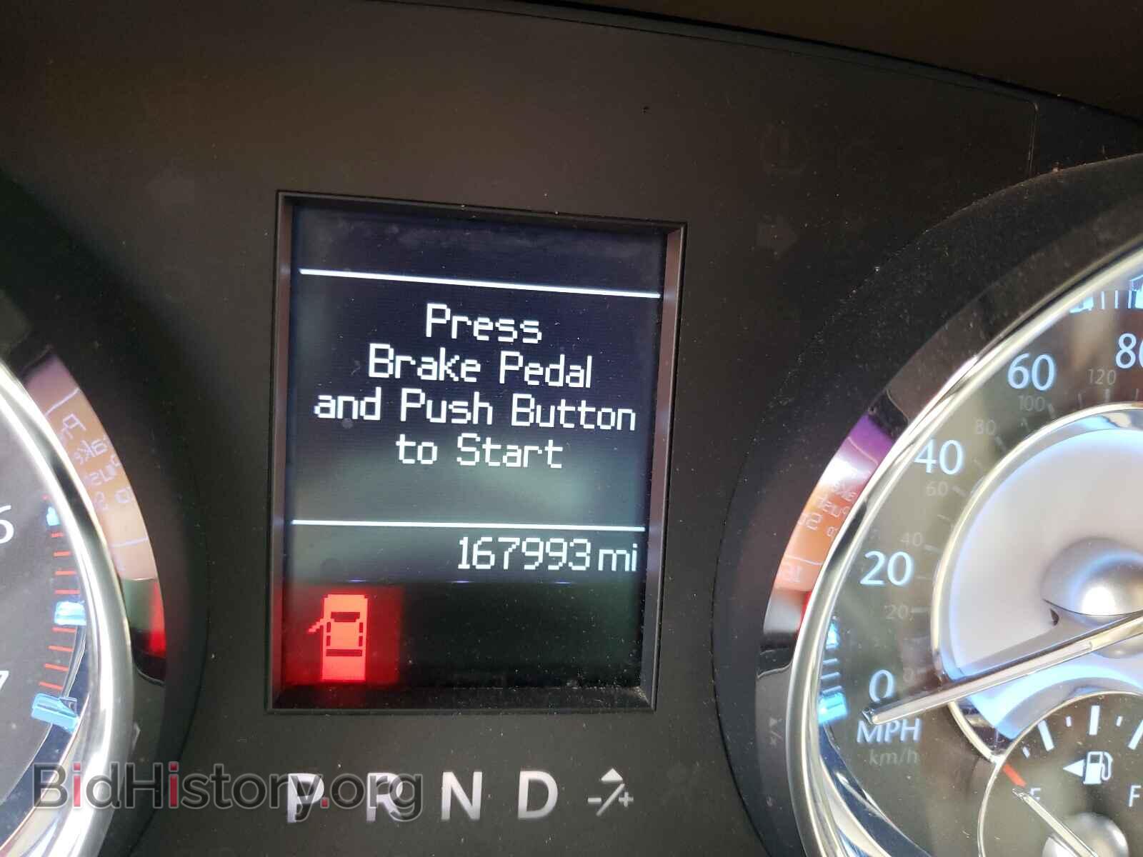 2011 CHRYSLER 300 - VIN: 2C3CA6CT2BH538480 - Фото 8