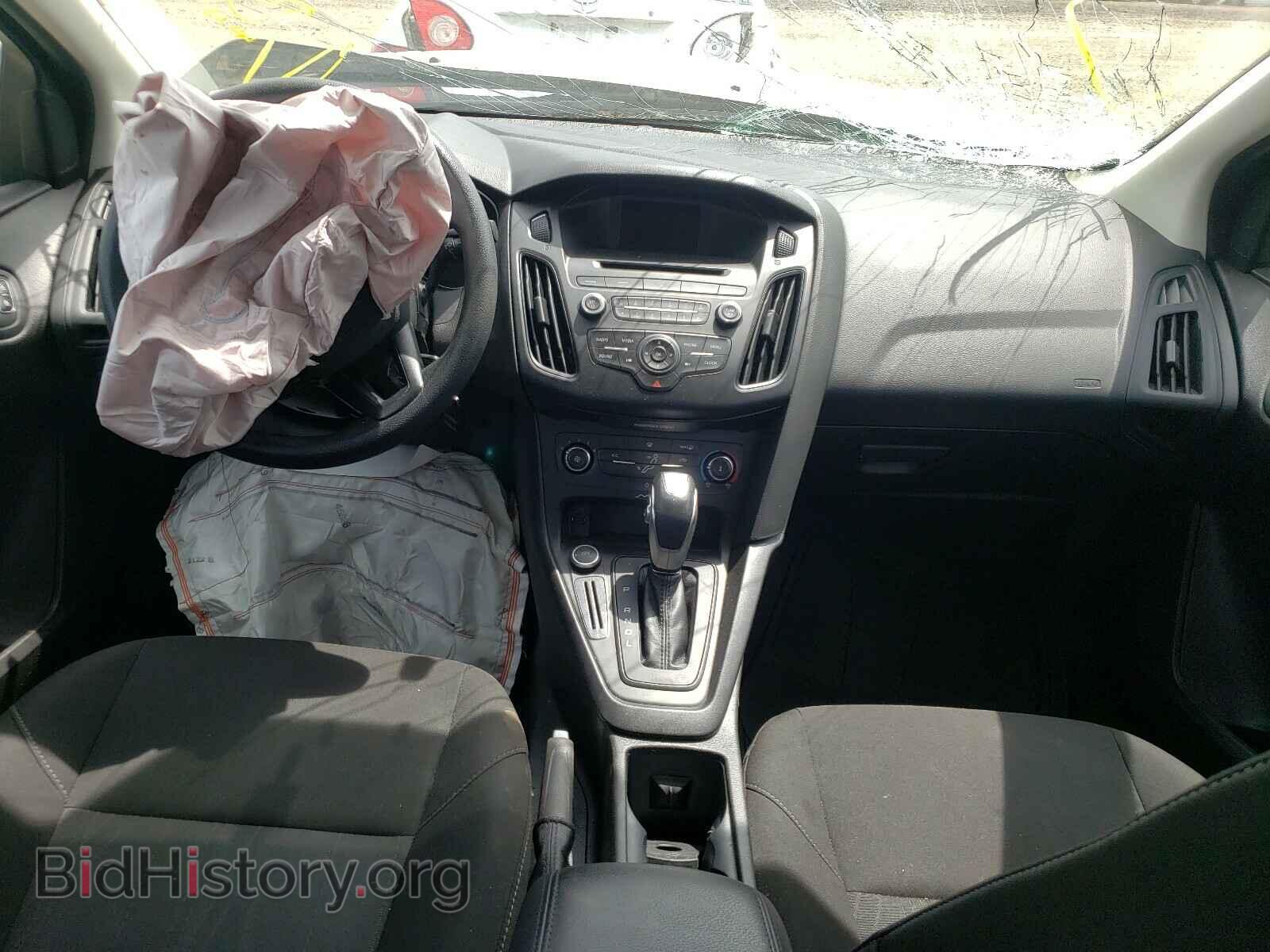 2016 FORD FOCUS - VIN: 1FADP3F2XGL390188 - Photo 9