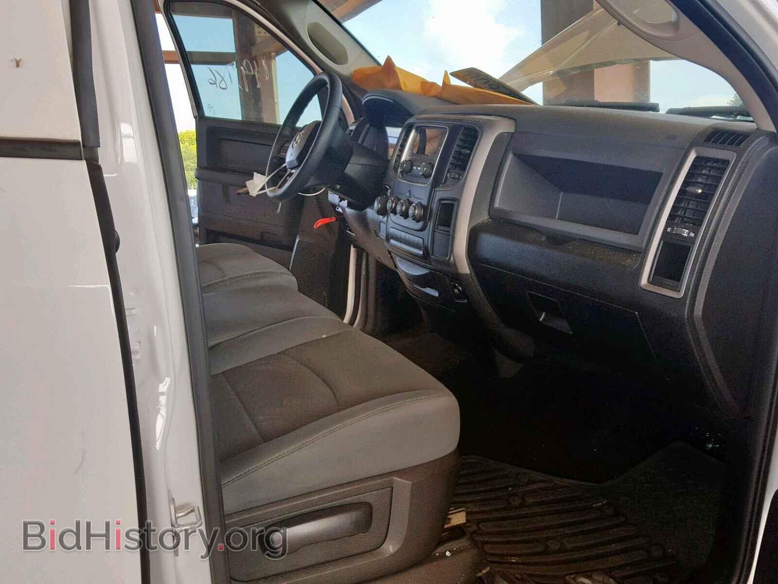 2017 RAM 1500 ST - VIN: 1C6RR6KM2HS751799 - Фото 5