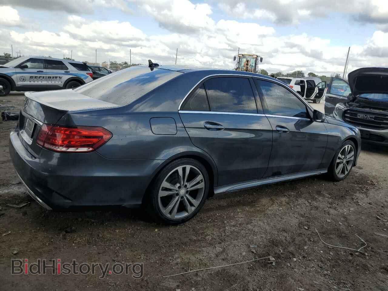 2014 MERCEDES-BENZ E-CLASS - VIN: WDDHF5KB2EA983140 - Фото 3