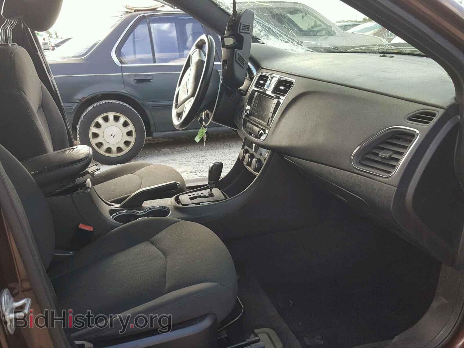 2012 CHRYSLER 200 - VIN: 1C3CCBBG2CN169457 - Photo 5