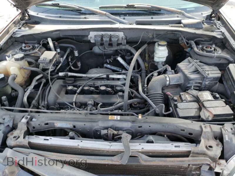 2006 Mazda TRIBUTE (VIN 4F2YZ02Z66KM07077) — фото 7 из 10