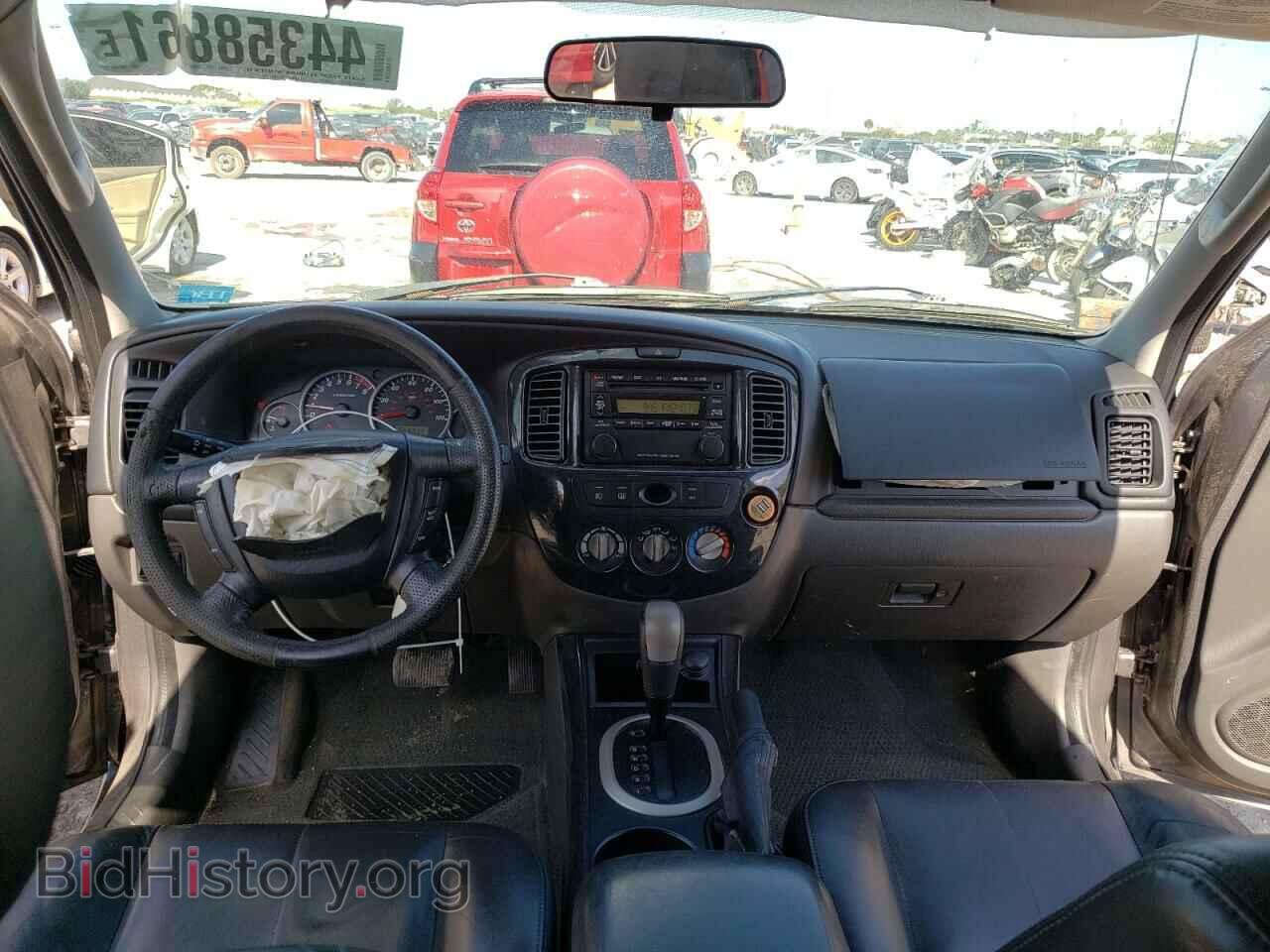 2006 MAZDA TRIBUTE - VIN: 4F2YZ02Z66KM07077 - Фото 9