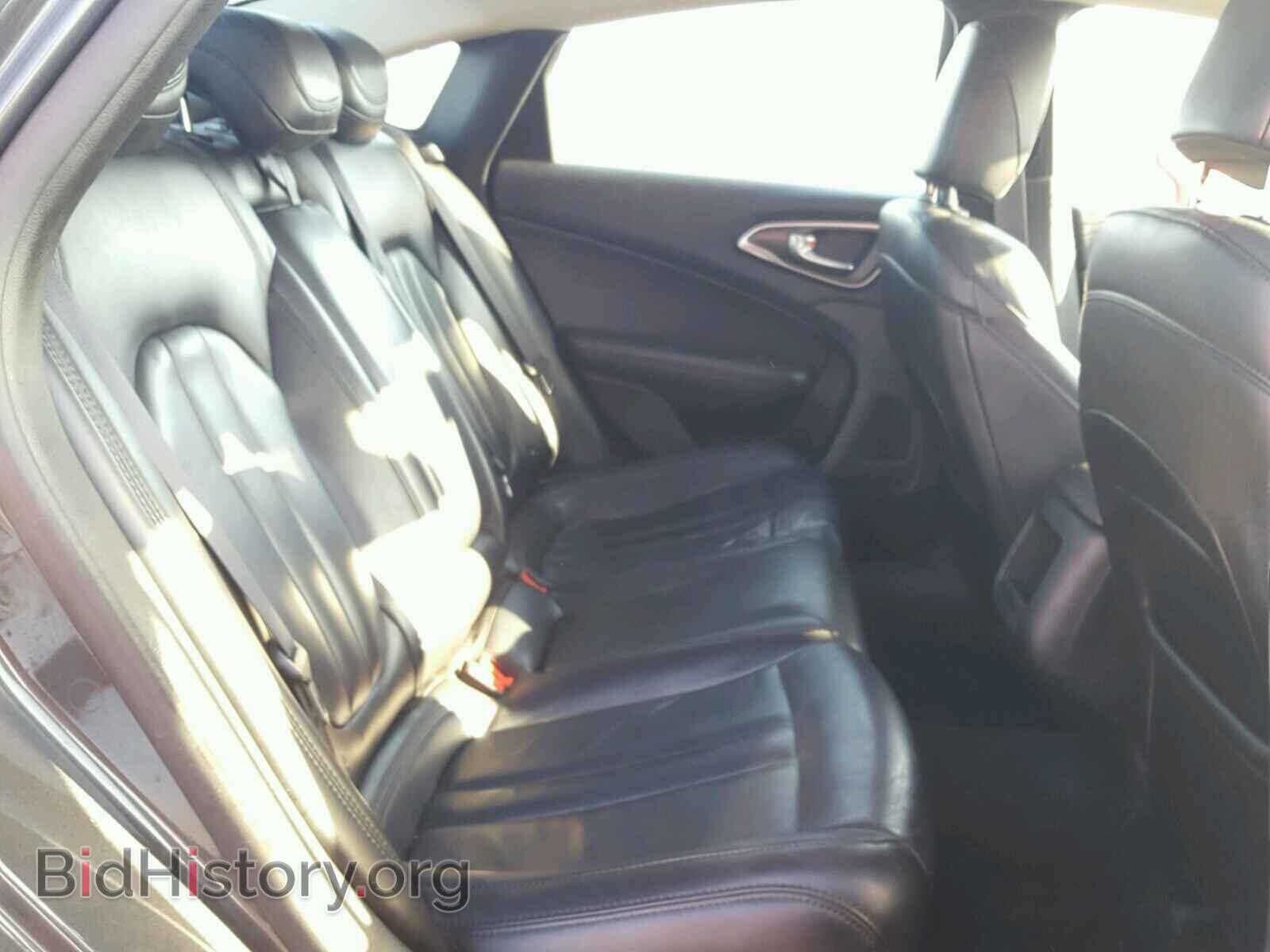 2016 CHRYSLER 200 - VIN: 1C3CCCAB7GN182738 - Фото 6