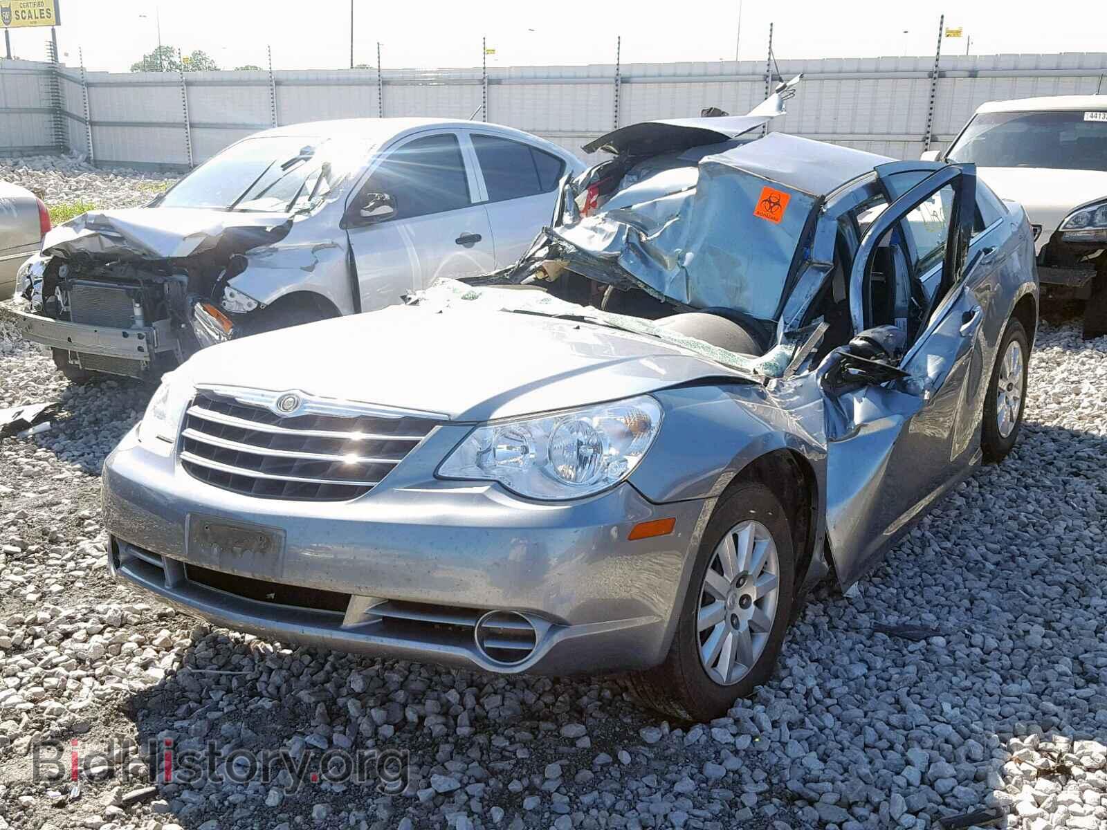 2010 CHRYSLER SEBRING - VIN: 1C3CC4FB2AN161026 - Фото 2
