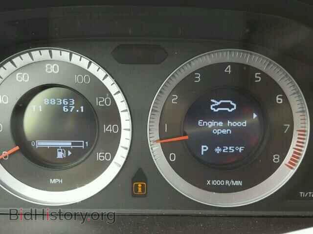 2011 VOLVO XC60 - VIN: YV4902DZ1B2155608 - Фото 8