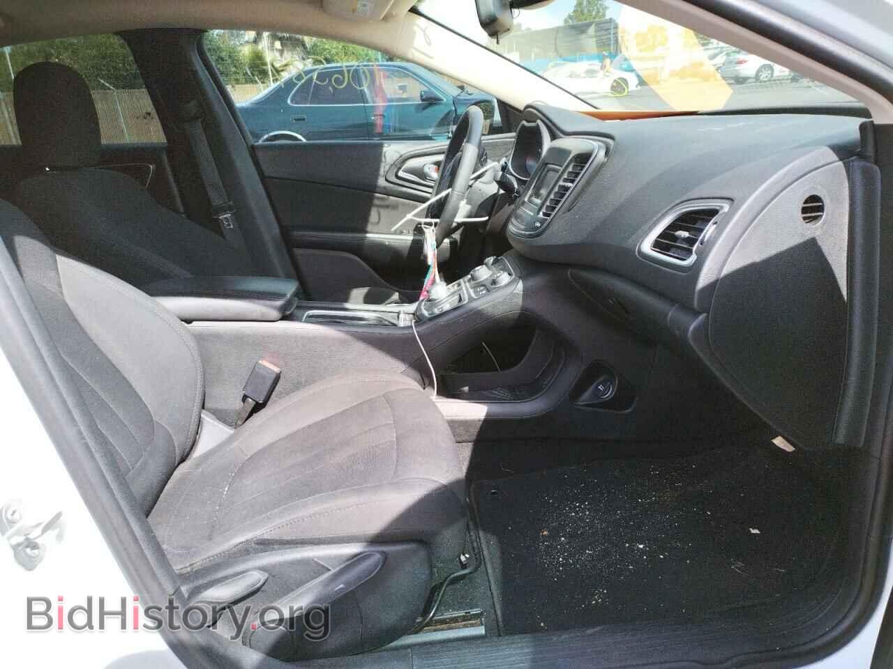 2016 CHRYSLER 200 - VIN: 1C3CCCAB0GN149239 - Фото 5