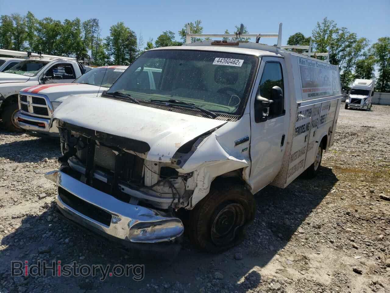 2011 FORD ECONOLINE - VIN: 1FDSE3FL2BDA72905 - Фото 2
