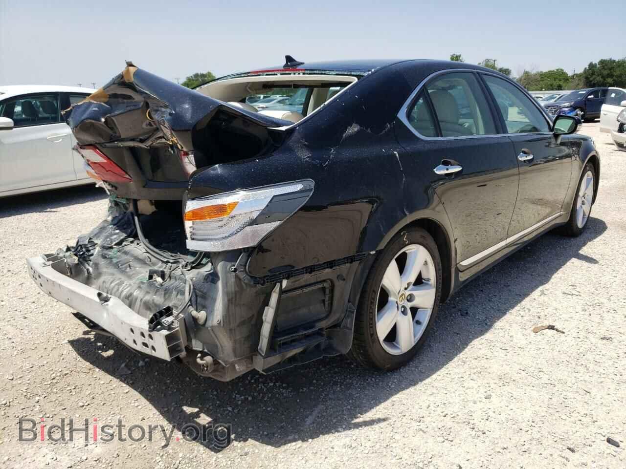 2011 LEXUS LS460 - VIN: JTHBL5EF8B5101740 - Photo 4