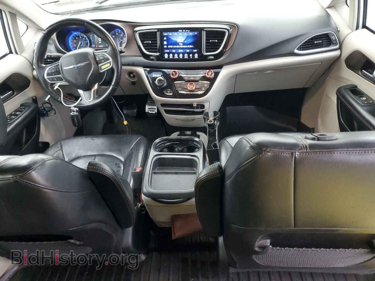 2017 CHRYSLER PACIFICA - VIN: 2C4RC1BG7HR611370 - Photo 8