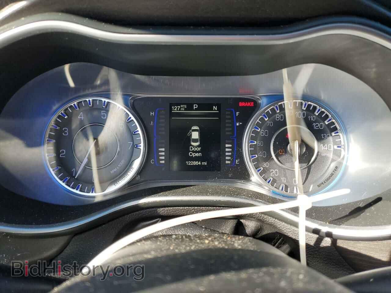 2016 CHRYSLER 200 - VIN: 1C3CCCAB3GN106479 - Фото 9