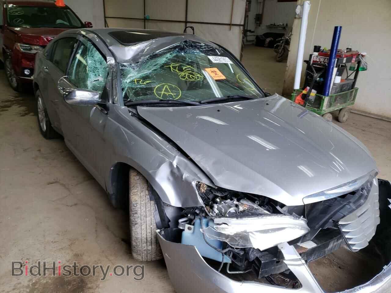 2013 CHRYSLER 200 - VIN: 1C3CCBCG3DN746898 - Фото 9