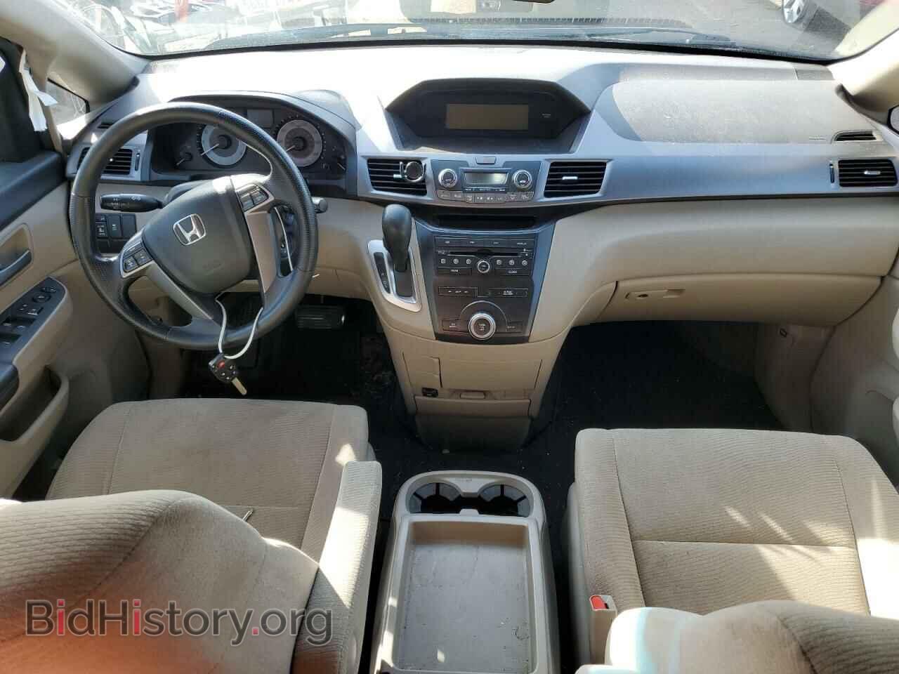 2011 HONDA All Models - VIN: 5FNRL5H41BB037324 - Фото 8