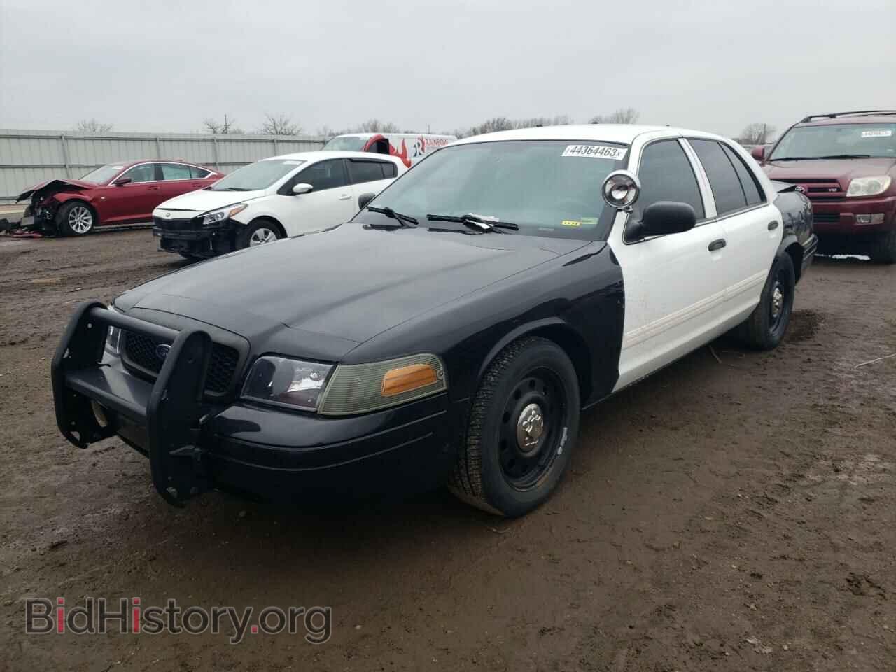 Photo 2FABP7BV0BX154272 - FORD CROWN VIC 2011