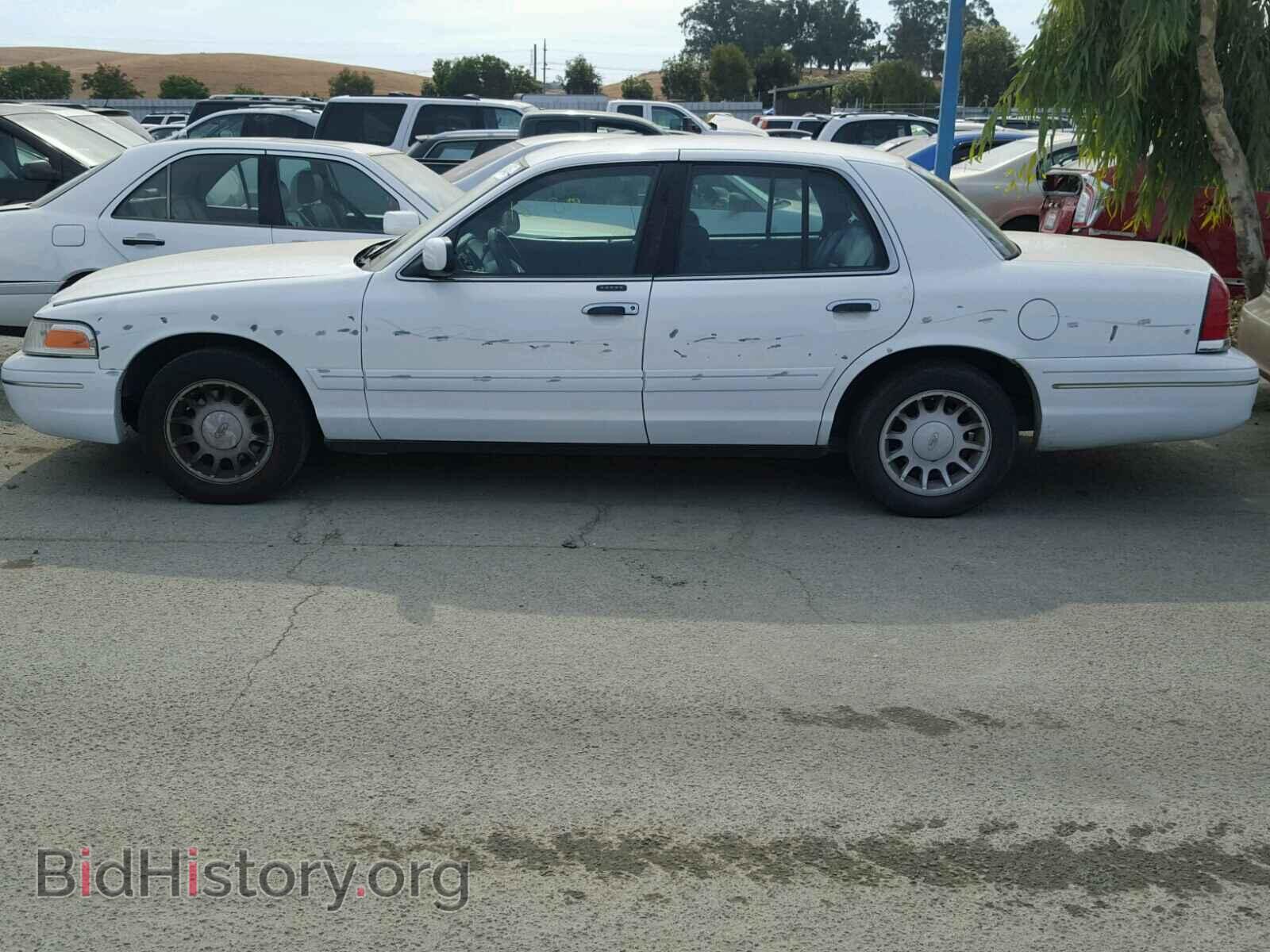2001 FORD CROWN VIC - VIN: 2FAFP74W11X140533 - Фото 9