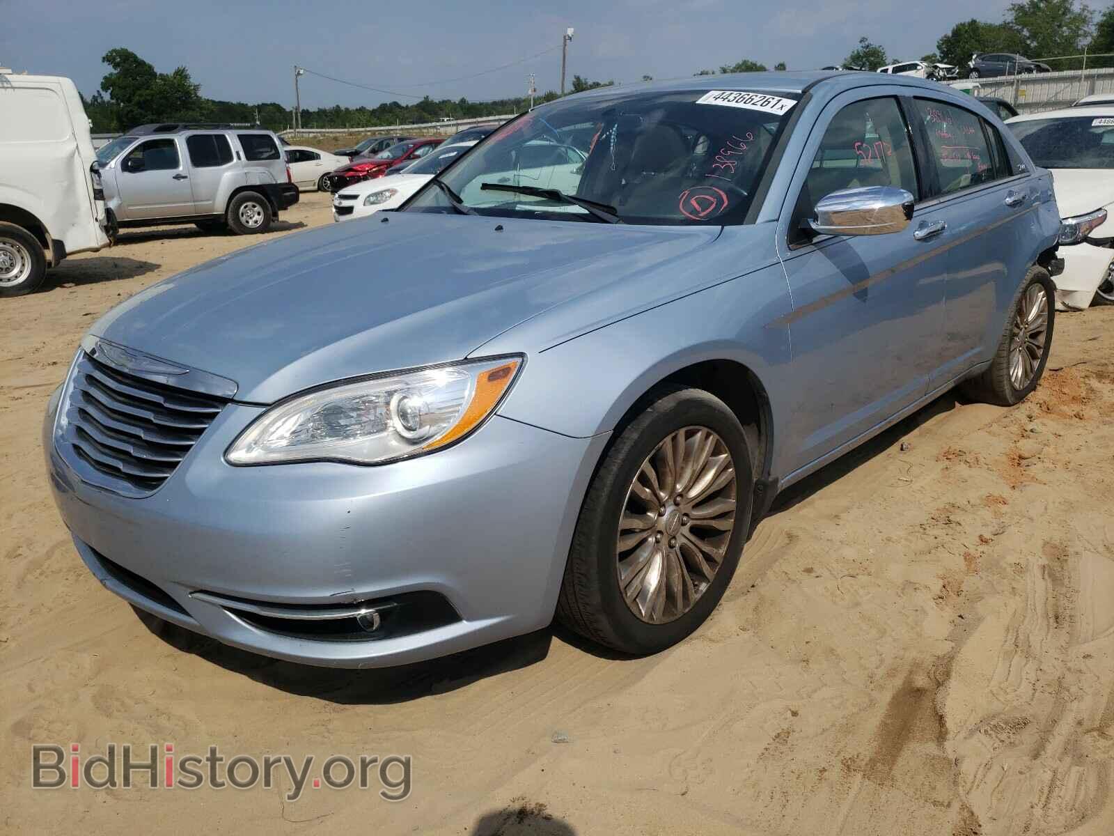 2013 CHRYSLER 200 - VIN: 1C3CCBCG8DN550018 - Photo 2
