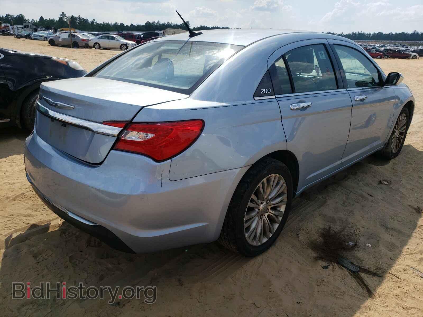 2013 CHRYSLER 200 - VIN: 1C3CCBCG8DN550018 - Photo 4