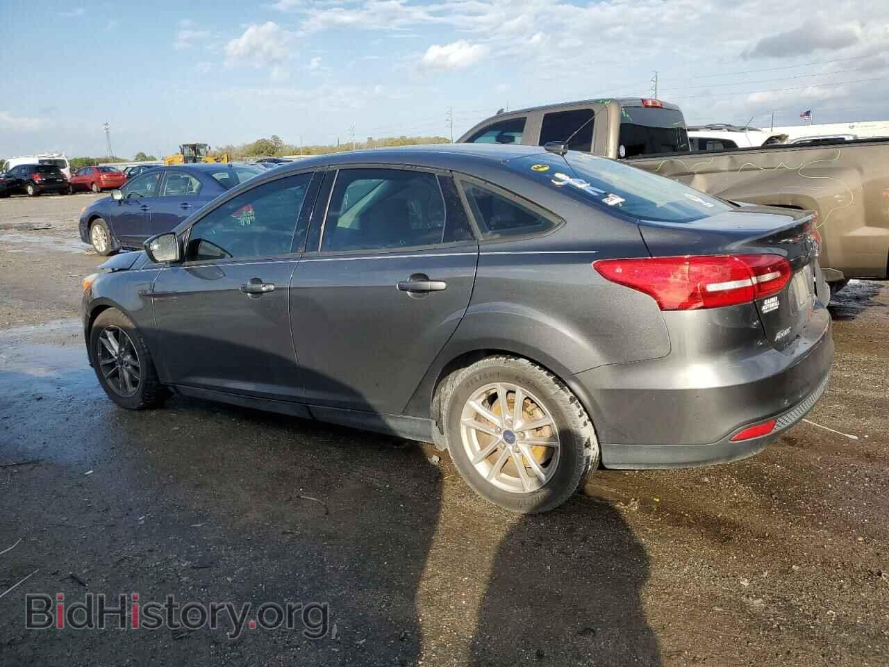 2018 FORD FOCUS - VIN: 1FADP3FE8JL299924 - Photo 2