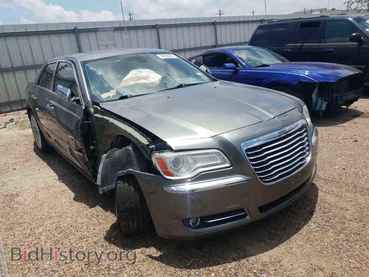 Photo 2C3CA6CT9BH581360 - CHRYSLER 300 2011