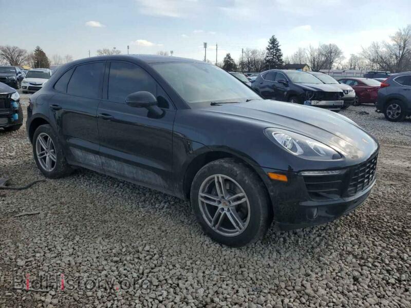 2017 Porsche MACAN (VIN WP1AA2A54HLB02188) — photo 4 of 17