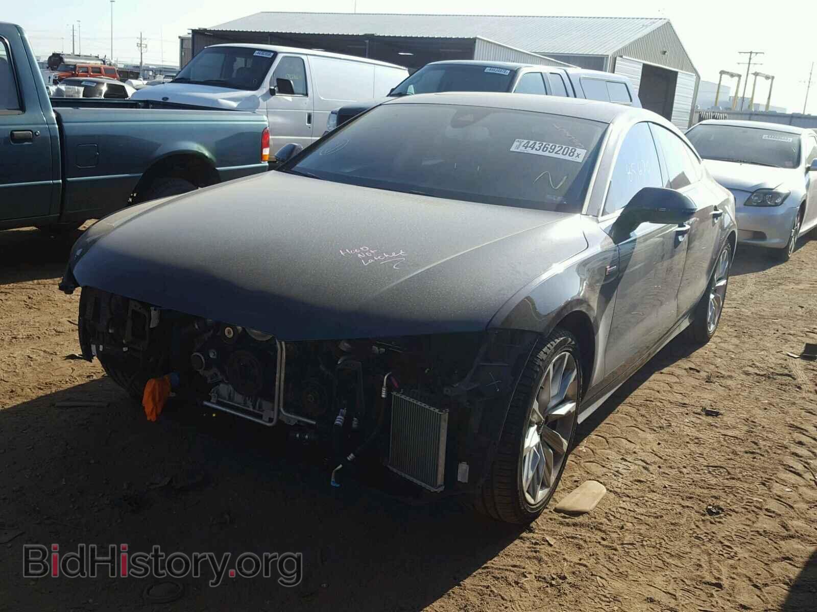 2012 AUDI A7 - VIN: WAU2GAFC1CN097662 - Фото 2