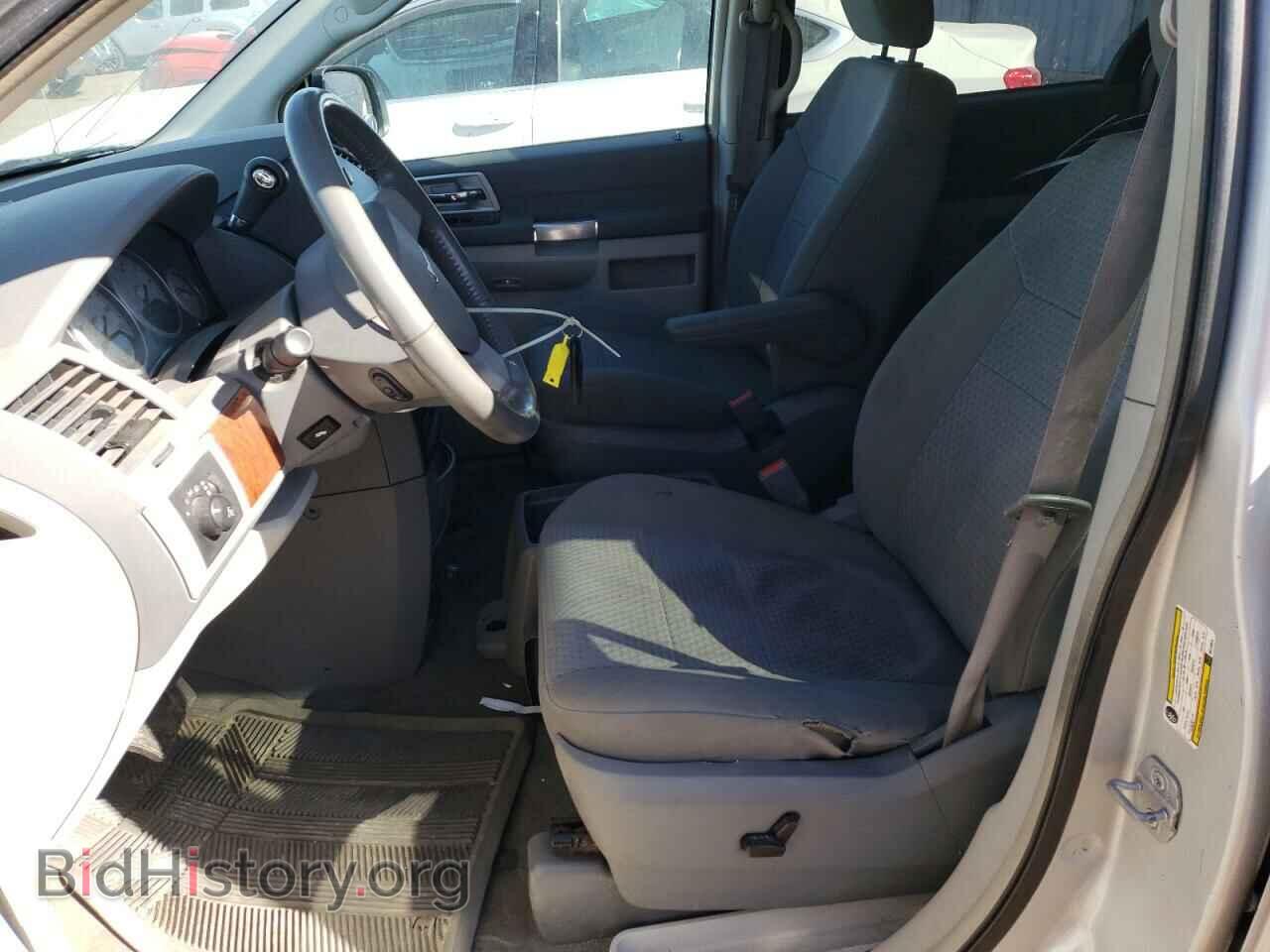 2008 CHRYSLER MINIVAN - VIN: 2A8HR54P48R120813 - Фото 7