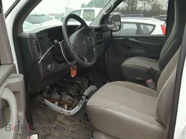 2014 GMC SAVANA - VIN: 1GTW7FCA5E1909883 - Фото 9