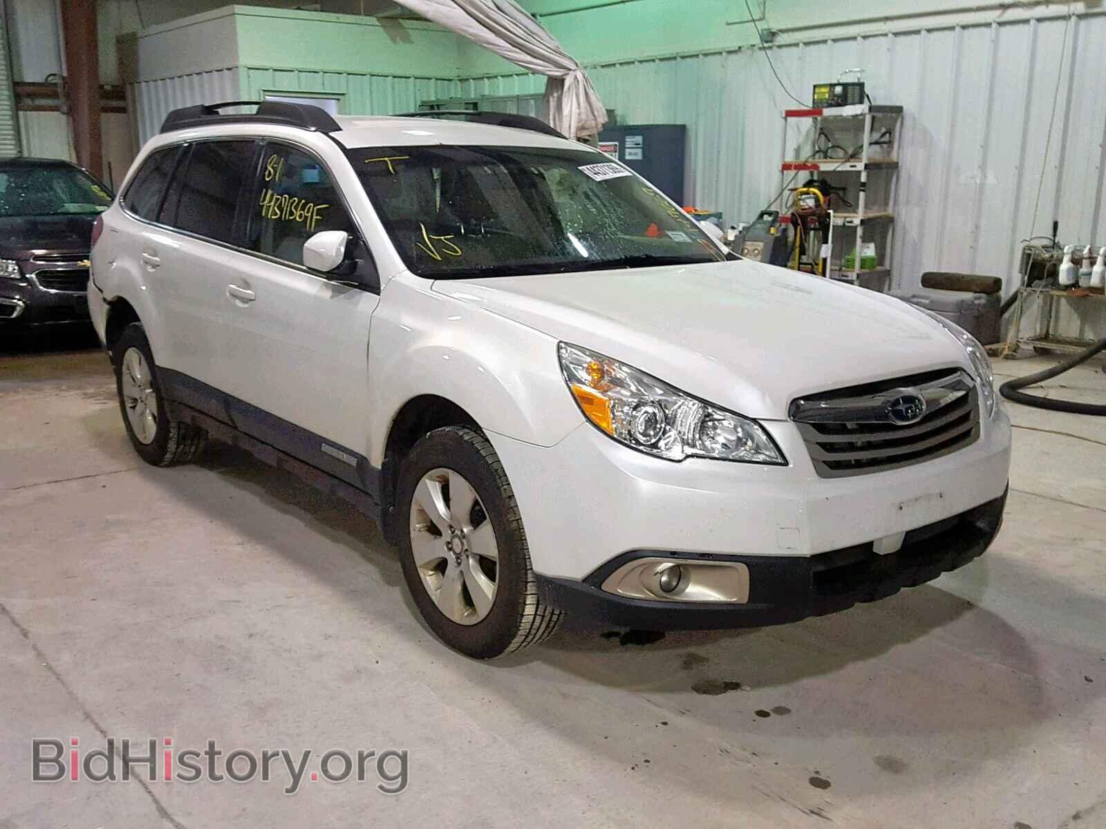 Photo 4S4BRBCC2B1390818 - SUBARU OUTBACK 2. 2011