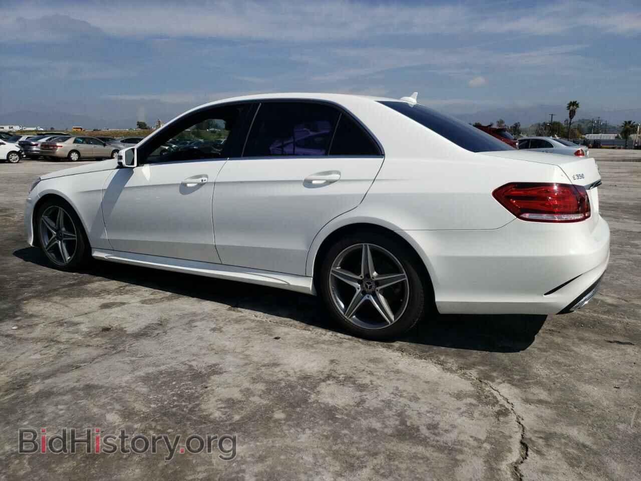 2014 MERCEDES-BENZ E-CLASS - VIN: WDDHF5KB7EA988026 - Фото 2