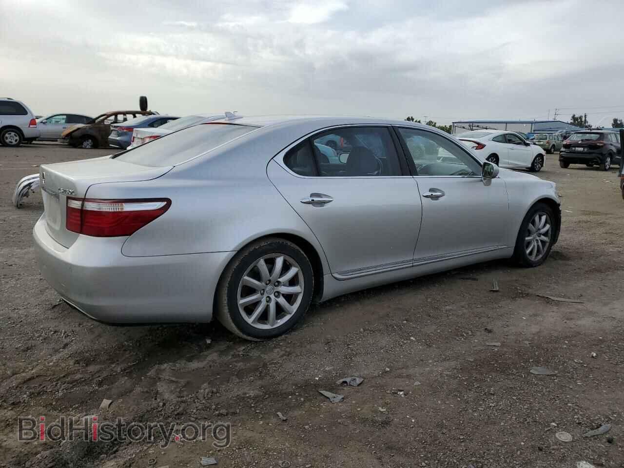 2007 LEXUS LS460 - VIN: JTHGL46F575000211 - Фото 3