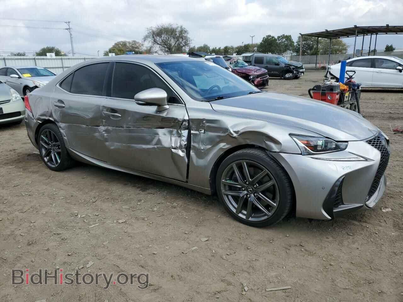 2018 LEXUS IS - VIN: JTHBA1D2XJ5073760 - Photo 4