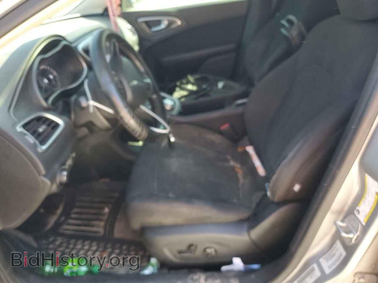 2016 CHRYSLER 200 - VIN: 1C3CCCAB3GN131592 - Фото 7