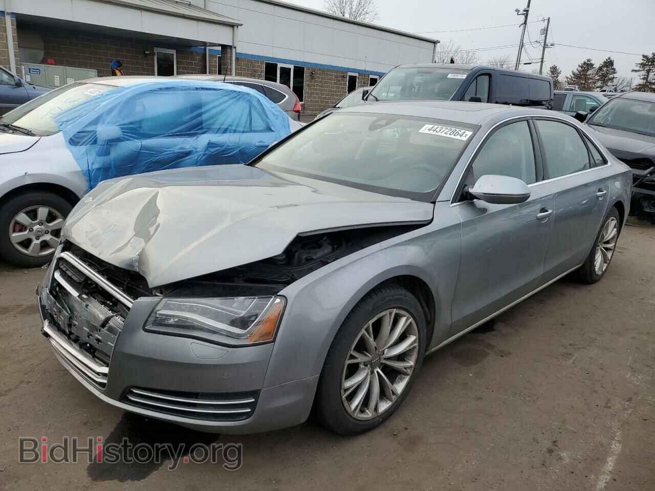 Фотография WAURGAFD1DN016572 - AUDI A8 2013
