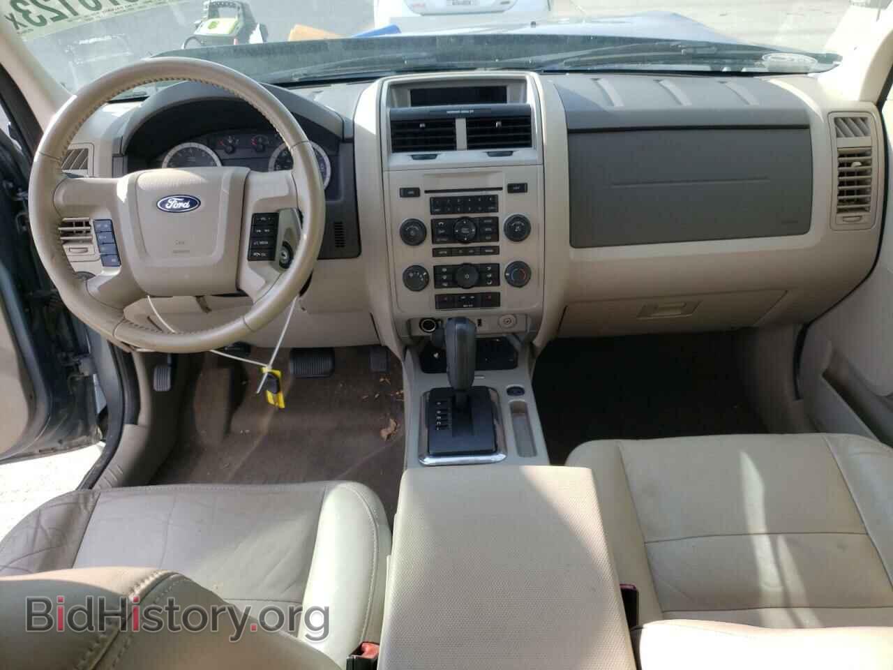 2011 FORD ESCAPE - VIN: 1FMCU0DG0BKB13247 - Фото 8