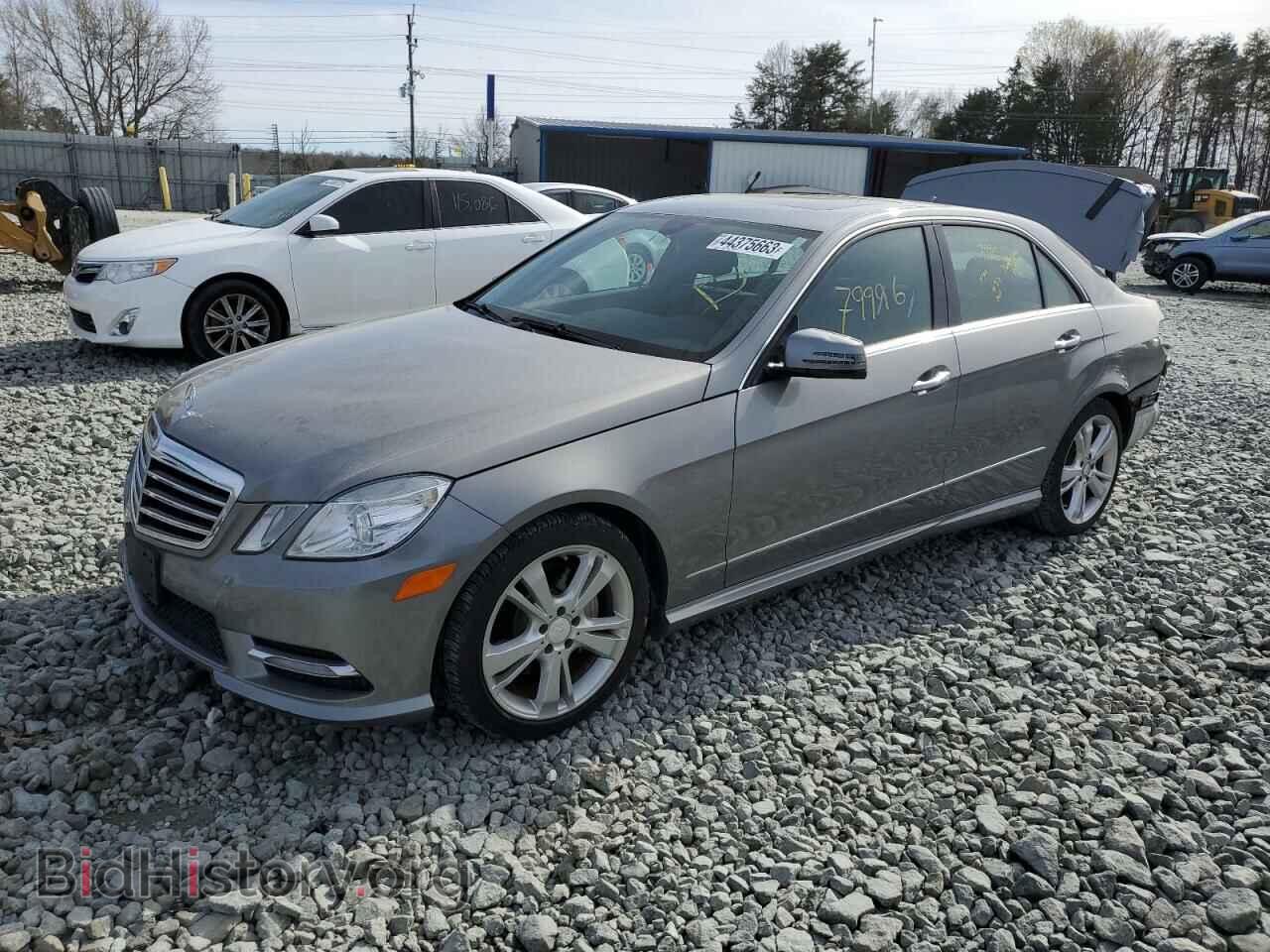 Фотография WDDHF8JB8DA676721 - MERCEDES-BENZ E-CLASS 2013
