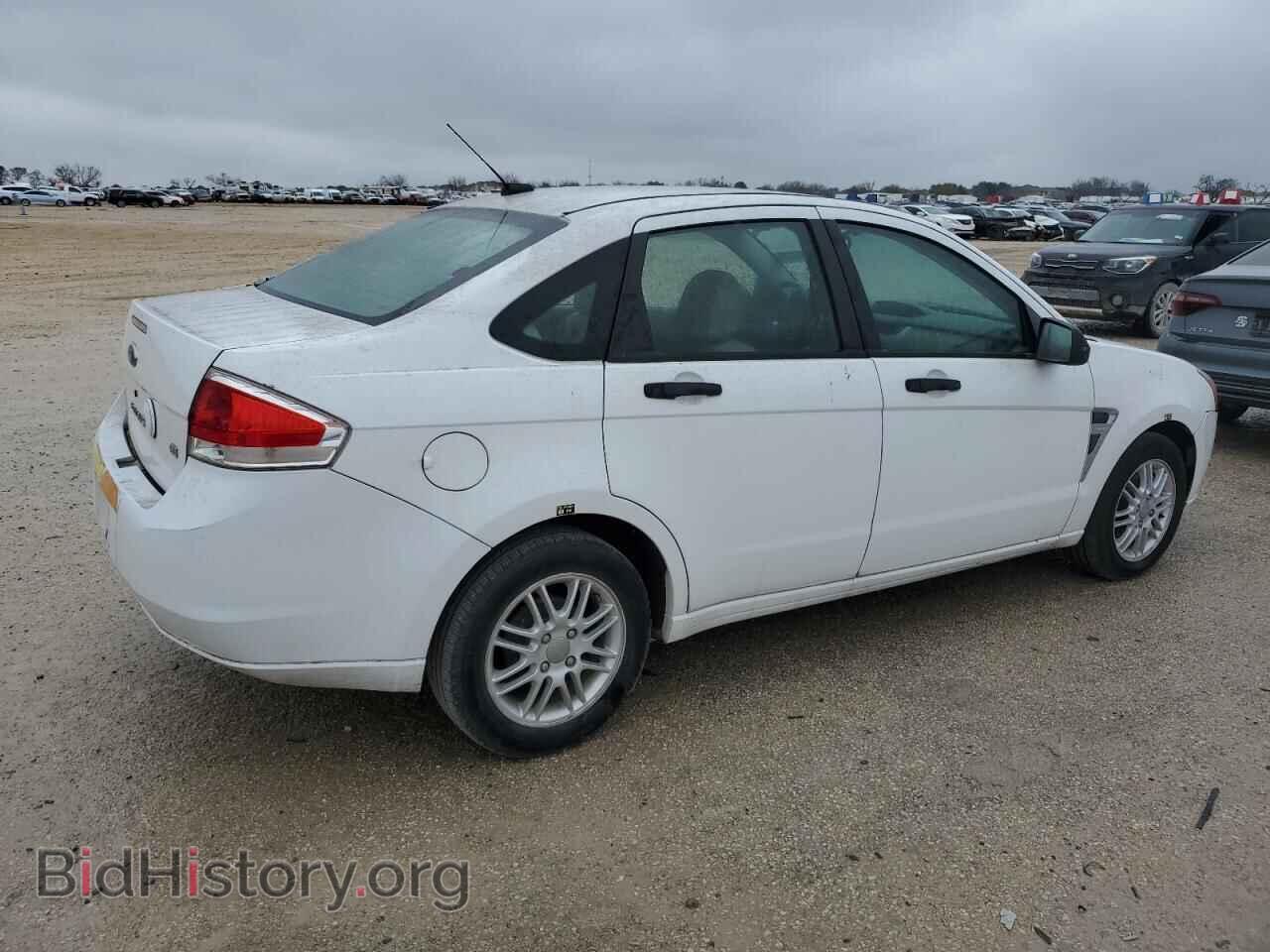 2008 FORD FOCUS - VIN: 1FAHP35N58W125398 - Фото 3